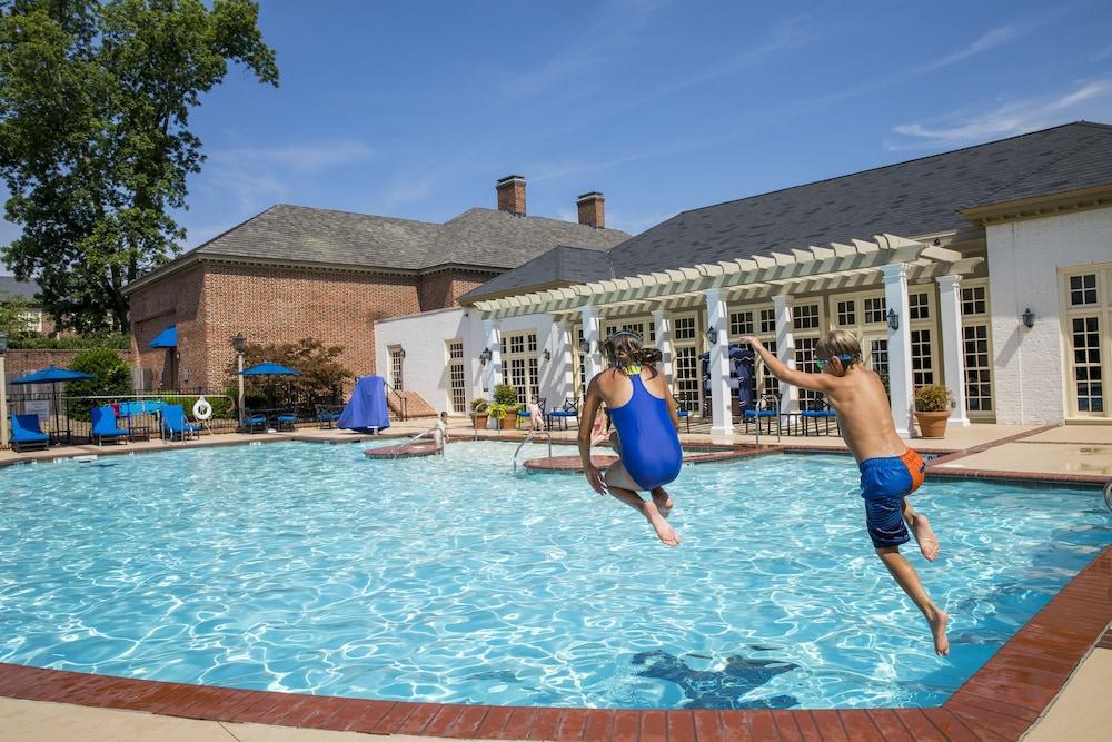 Williamsburg Inn, An Official Colonial Williamsburg Hotel Экстерьер фото